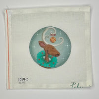 Wreath Reindeer Round
