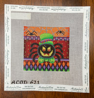 Spider Square - Green Hat
