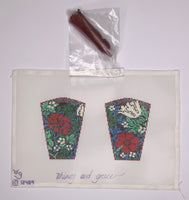 Wm's Compton Scissor Case with Tassel
