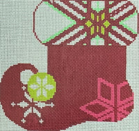 Sassy Snowflake Sock with stitch guide
