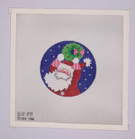 Santa with Wreath Round
