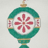 Old Fashioned Ornament - Green and Red