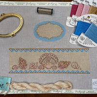 Seashells Oval Hinged Box with starter threads