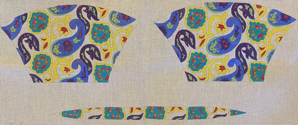 Perky Paisley Fan Clutch