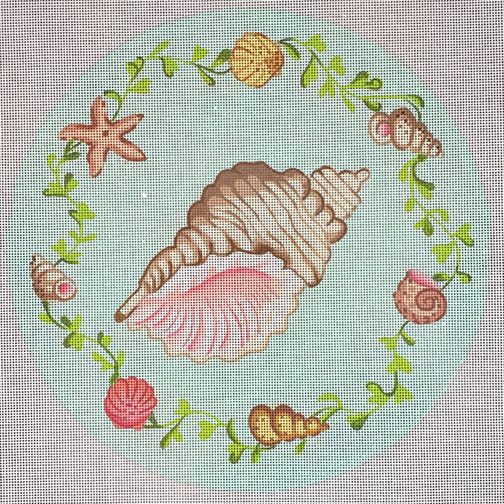 Round Conch w/Mixed Shells Border